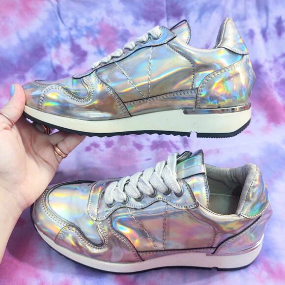 Steve Madden Holographic Sneakers: 7 - Picture 7 of 15